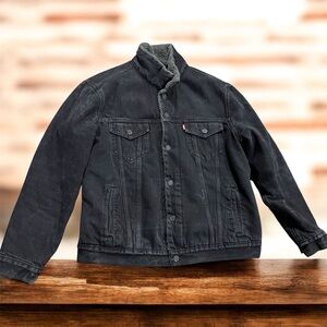 Men's Black Denim Levi’s Jacket